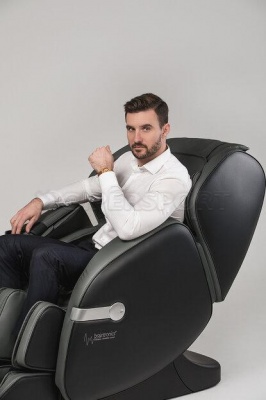 Массажное кресло с анти-стресс системой Casada Braintronics BetaSonic 2 серо-черный
