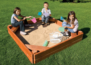 Песочница открытая Rainbow Play Sistems (Sandbox with Corner Seats)