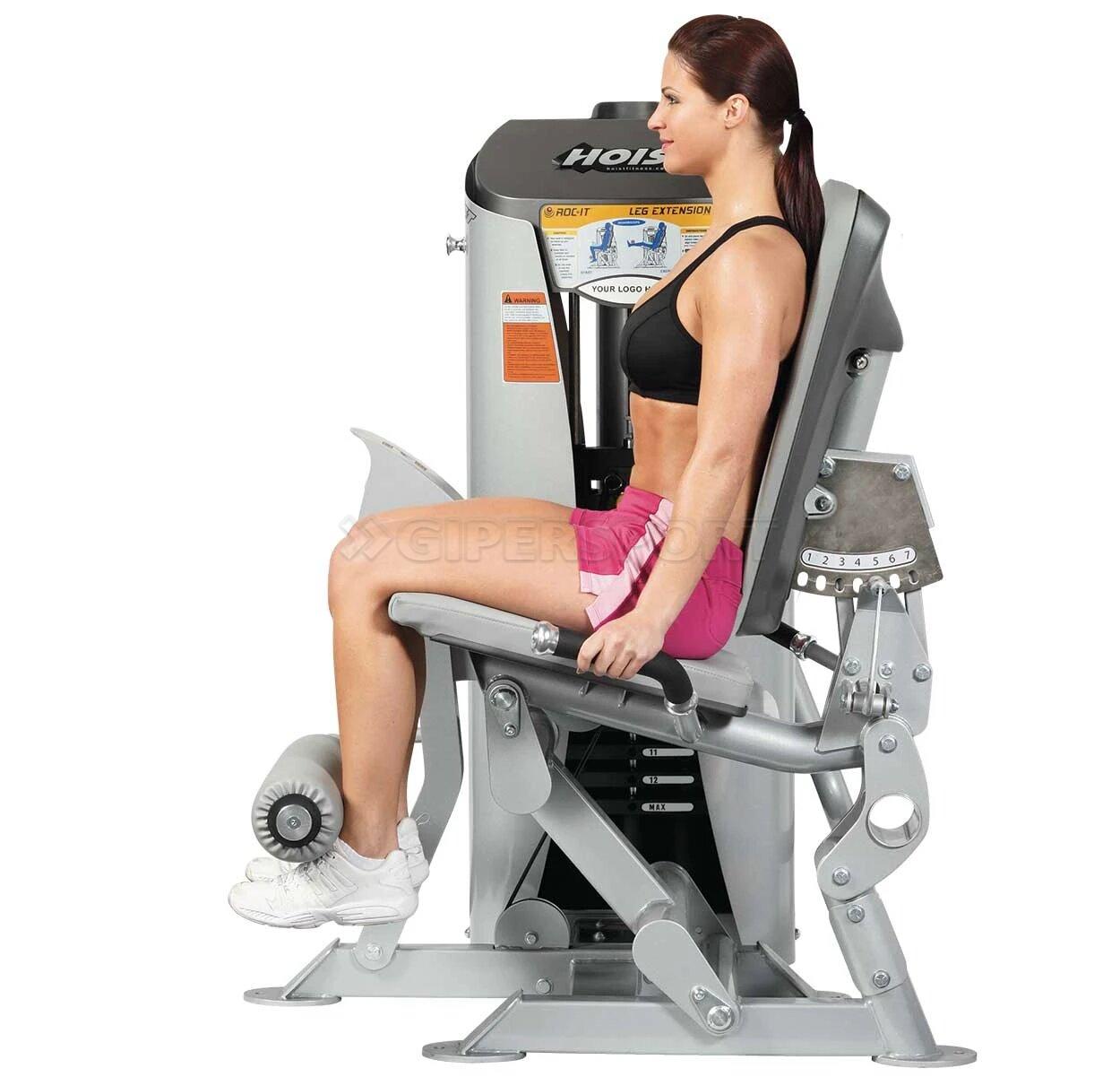 Seated Dip тренажер Technogym