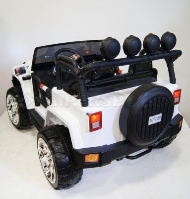 Электромобиль RiverToys JEEP M777MM 4*4 White