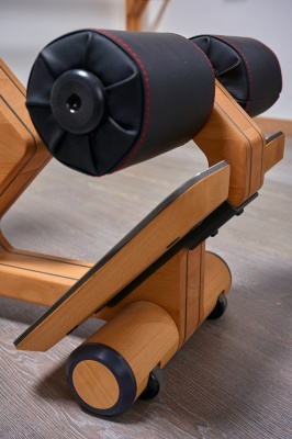 Гипперэкстензия UNO Iperestensione Pilates Plus UN-1302 | sportres.ru