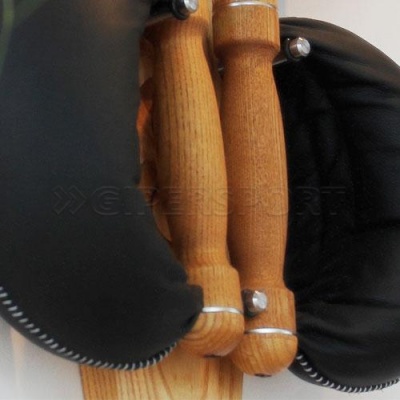 Настенный набор гантелей NOHrD Swing Board вишня 40 кг