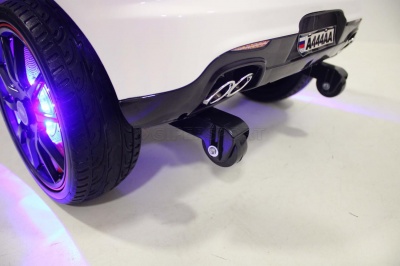 Электромобиль RiverToys AUDI Q7 QUATTRO Black