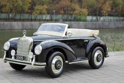 Детский электромобиль Barty Mercedes-Benz 300S LS-618