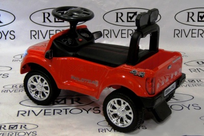 Толокар RiverToys FORD RANGER DK-P01 Red