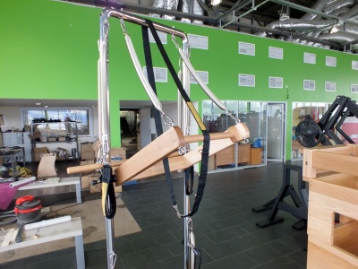Комбинированный стол трапеция вертикальный Pilates Plus CТV | sportres.ru