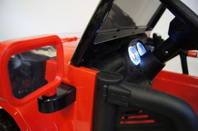 Электромобиль RiverToys JEEP M777MM 4*4 Red