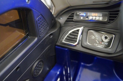 Электромобиль RiverToys Range Rover Sport E999KX
