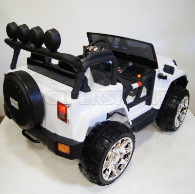 Электромобиль RiverToys JEEP M777MM 4*4 White