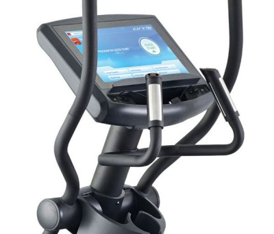 Эллиптичecкий тpeнaжep Circle Fitness E7 E Plus | sportres.ru