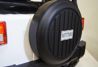 Электромобиль RiverToys JEEP M777MM 4*4 White