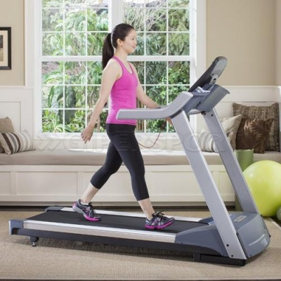 Беговая дорожка PRECOR Energy Series TRM 233