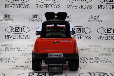 Толокар RiverToys FORD RANGER DK-P01 Red