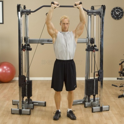 Сдвоенная блочная стойка Body Solid с двумя весовыми стеками по 72,5 кг