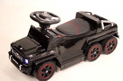 Электромобиль RiverToys Mercedes-Benz A010AA-D black