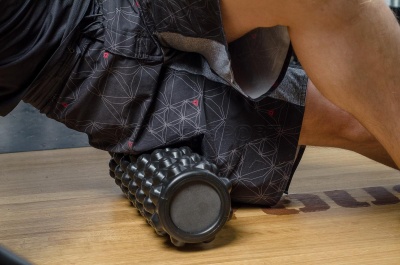 Роллер массажный Yousteel GRID FOAM ROLLER черный